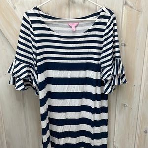 Lilly Pulitzer navy and white ruffle sleeve dress